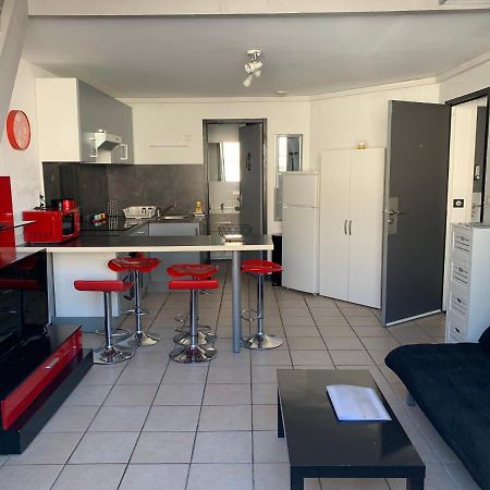 Appartement T3 Tout Confort En Duplex A 20Mn A Pied Du Centre-Ville Avec Tv Et Wifi Ла-Рошель Екстер'єр фото